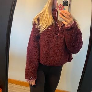 ***SOLD***Champion Fuzzy Cropped 1/4 Zip